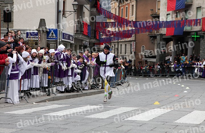 Gara delle Bighe 2011-7816.jpg